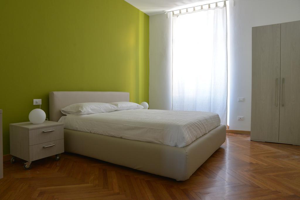 Appartamento Residenza Cece' Lecco Camera foto